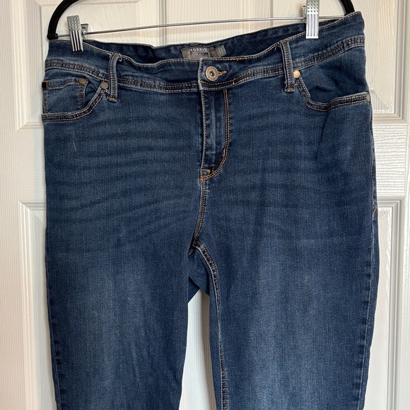Torrid Luxe Slim Boot women’s blue bootcut jeans size 16R - Picture 1 of 10